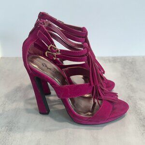 NWOT Cupid Magenta Heels Tassel Fringe Strappy Buckle Open Toe Prom Retro